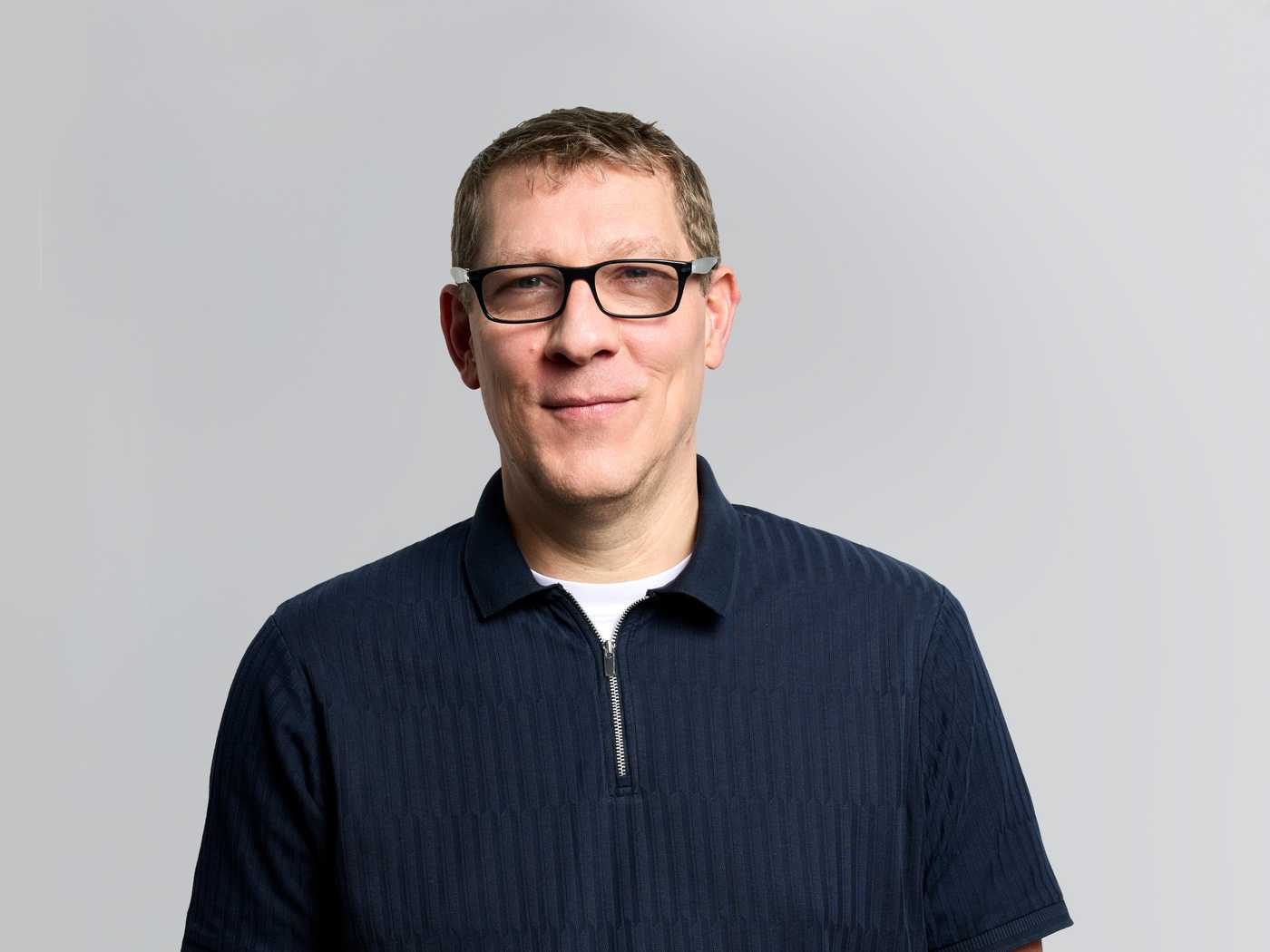 featured image thumbnail for team member Mark Strong